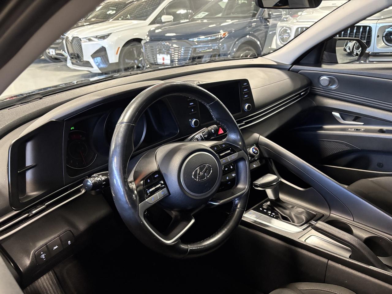 2022 Hyundai Elantra Preferred IVT|SUNPKG|TECHPKG|HEATEDSEATS|BACKUPCAM - Photo #14