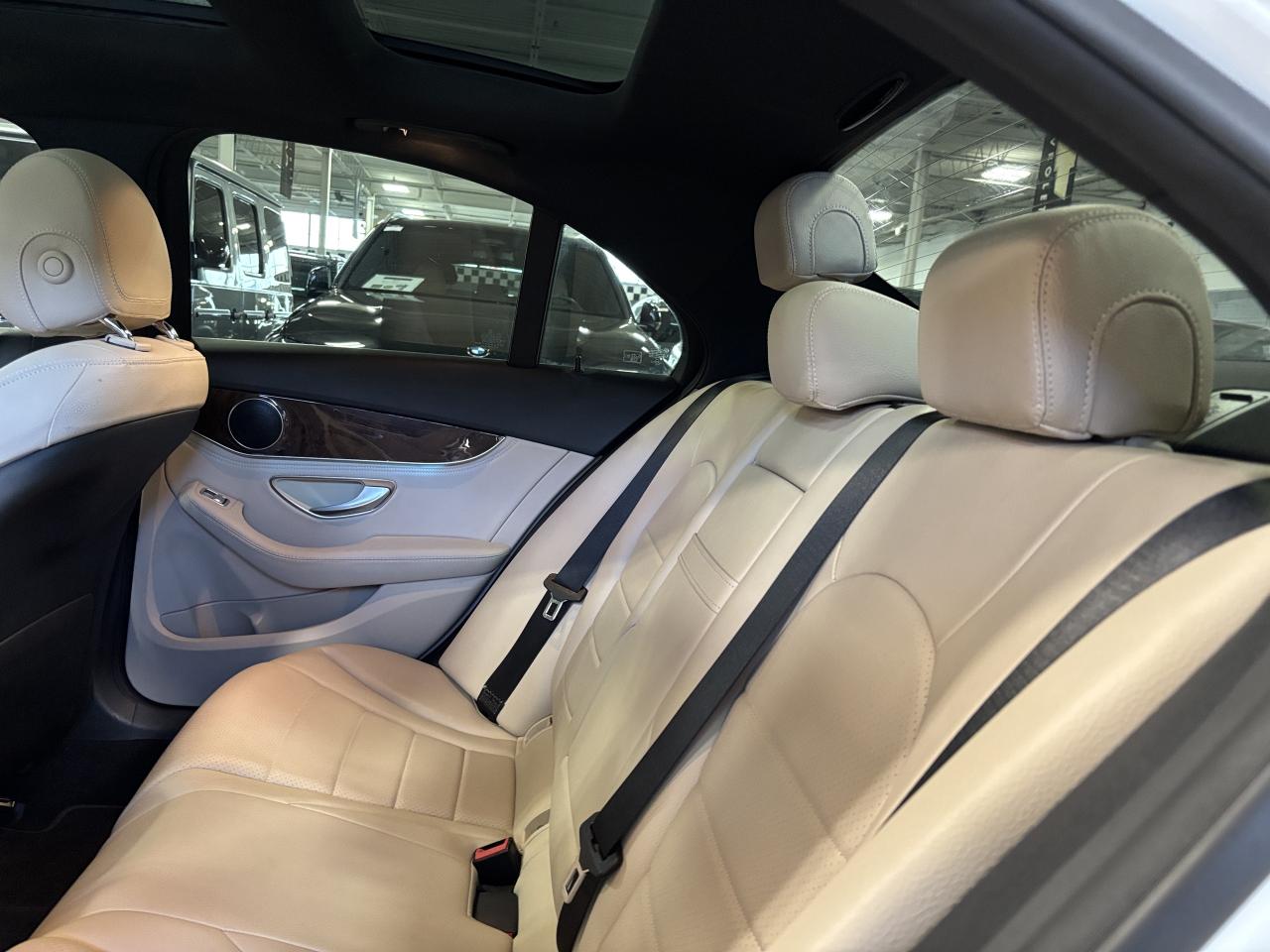 2015 Mercedes-Benz C-Class C300|4MATIC|AMGPKG|CREAMLEATHER|WOOD|NAV|HEADSUP|+ - Photo #10