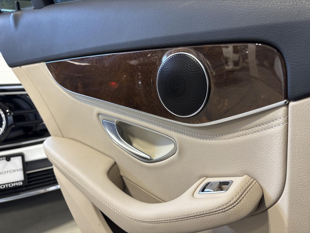 2015 Mercedes-Benz C-Class C300|4MATIC|AMGPKG|CREAMLEATHER|WOOD|NAV|HEADSUP|+ - Photo #13