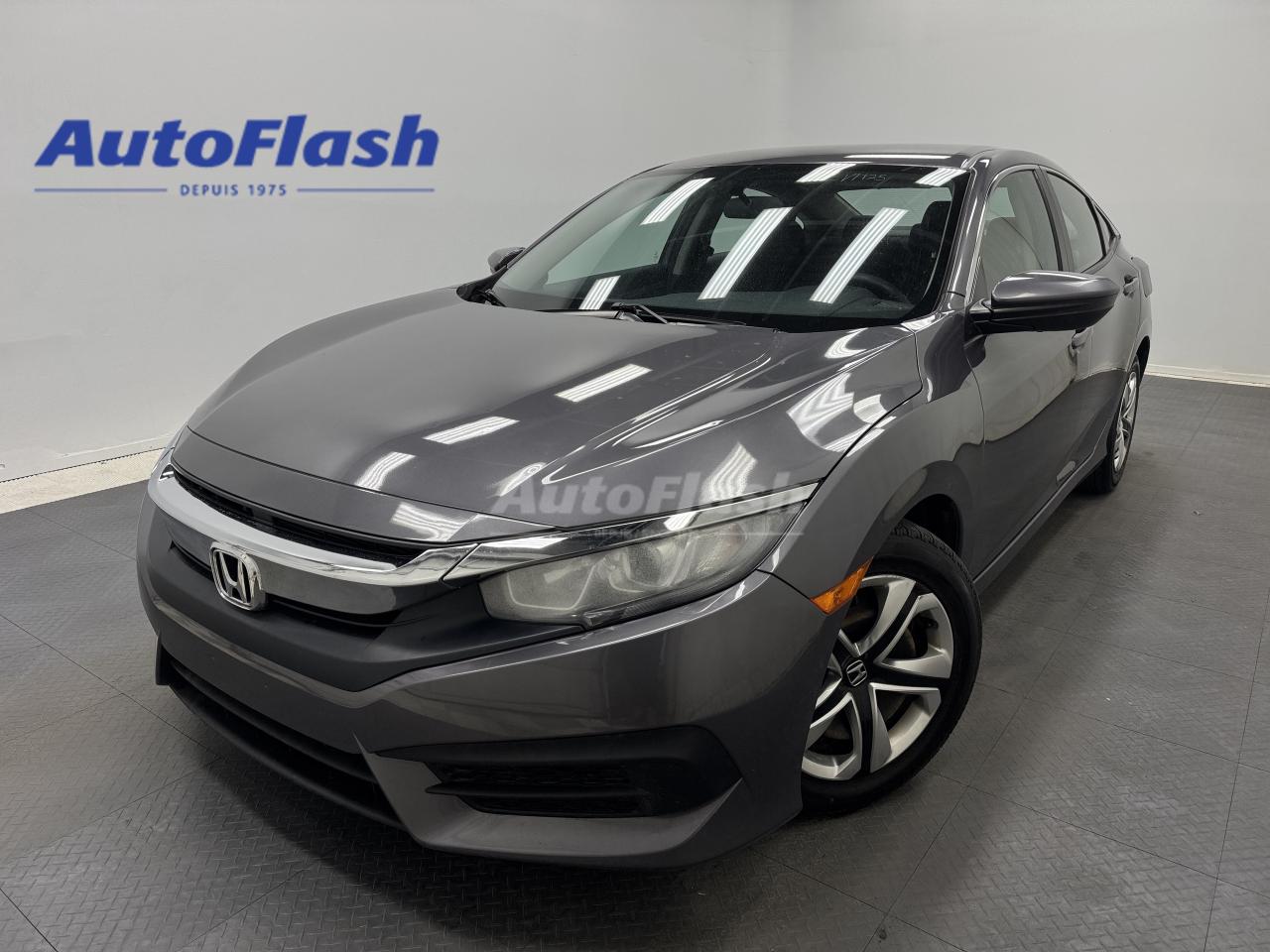 Used 2018 Honda Civic Sedan LX, CARPLAY, CAMERA, SIÈGES CHAUFFANTS for sale in Saint-Hubert, QC