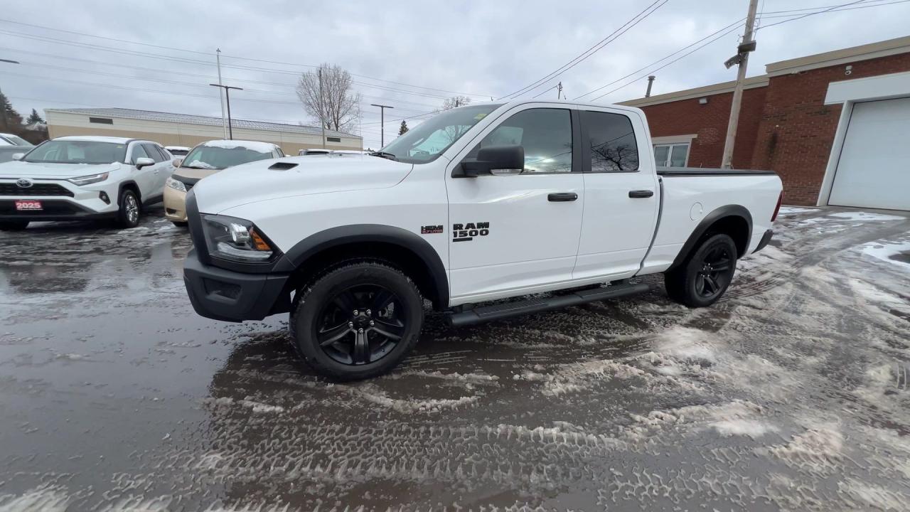 2022 RAM 1500 Classic WARLOCK 4X4 |5.7L HEMI |CARPLAY | ALLOYS |TOW PKG Photo