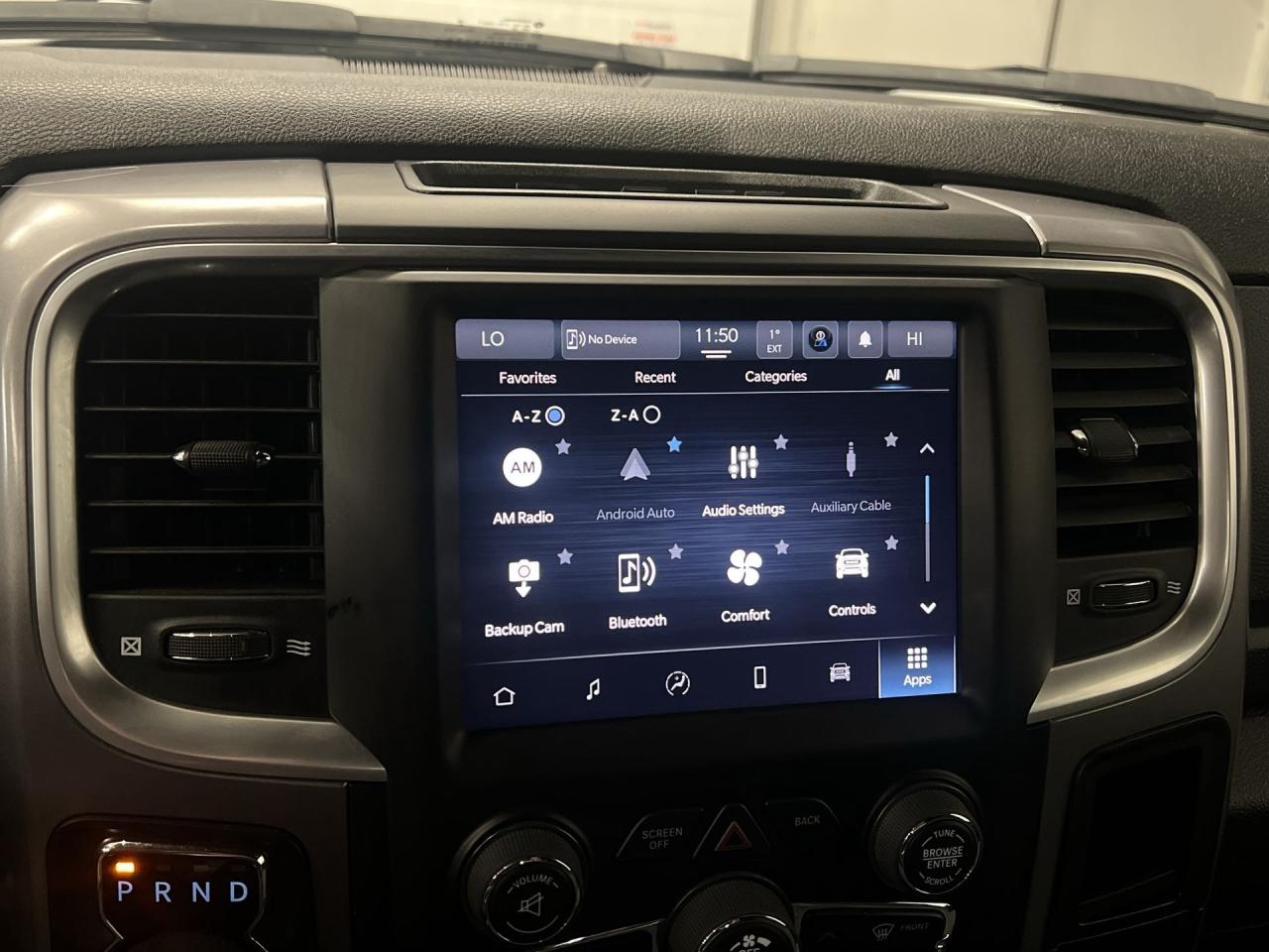 2022 RAM 1500 Classic WARLOCK 4X4 |5.7L HEMI |CARPLAY | ALLOYS |TOW PKG Photo