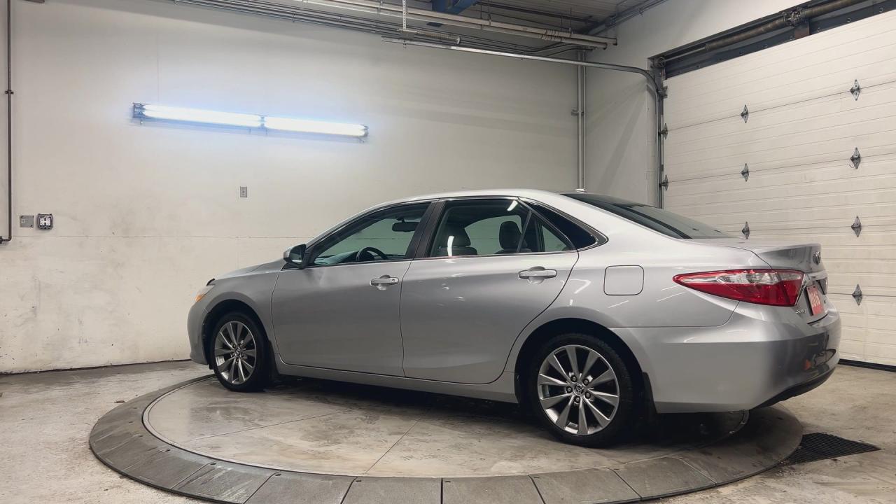 2016 Toyota Camry XLE |LOW KMS! |HTD LEATHER |SUNROOF | NAV |ALLOYS Photo