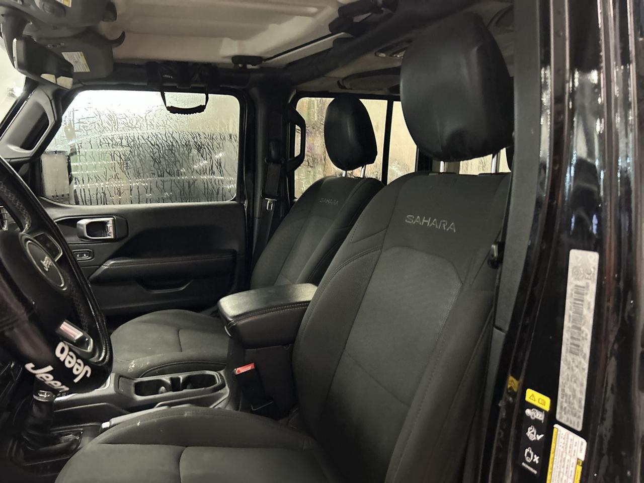 2020 Jeep Wrangler Unlimited SAHARA 4X4 |NORTH EDITION |270HP | HTD SEATS | NAV Photo2