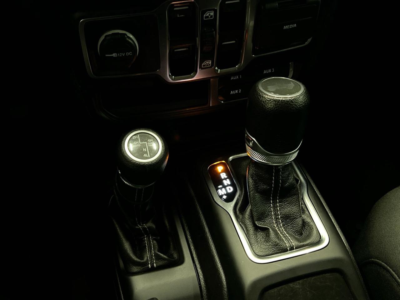 2020 Jeep Wrangler Unlimited SAHARA 4X4 |NORTH EDITION | HTD SEATS | NAV Photo