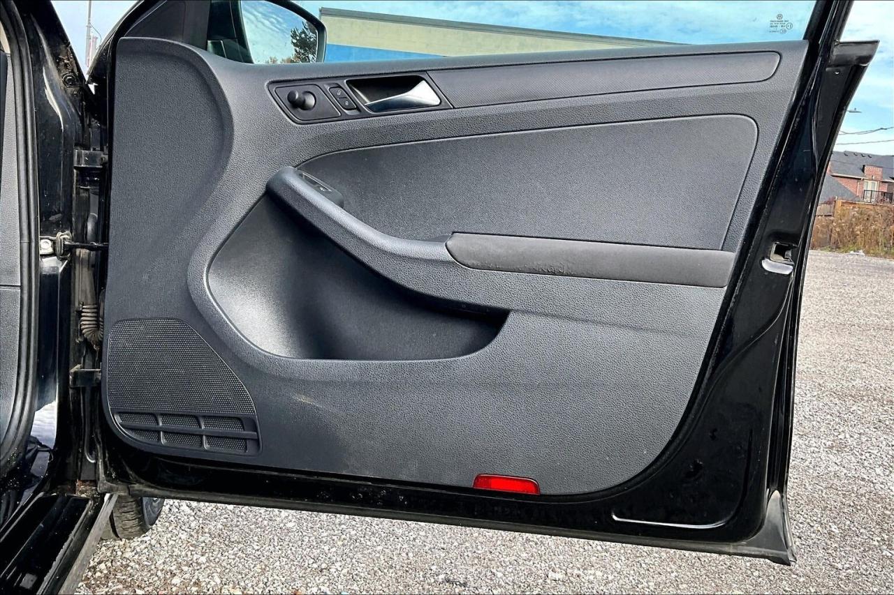 2012 Volkswagen Jetta Sedan Trendline Sedan | AS IS | FWD Photo