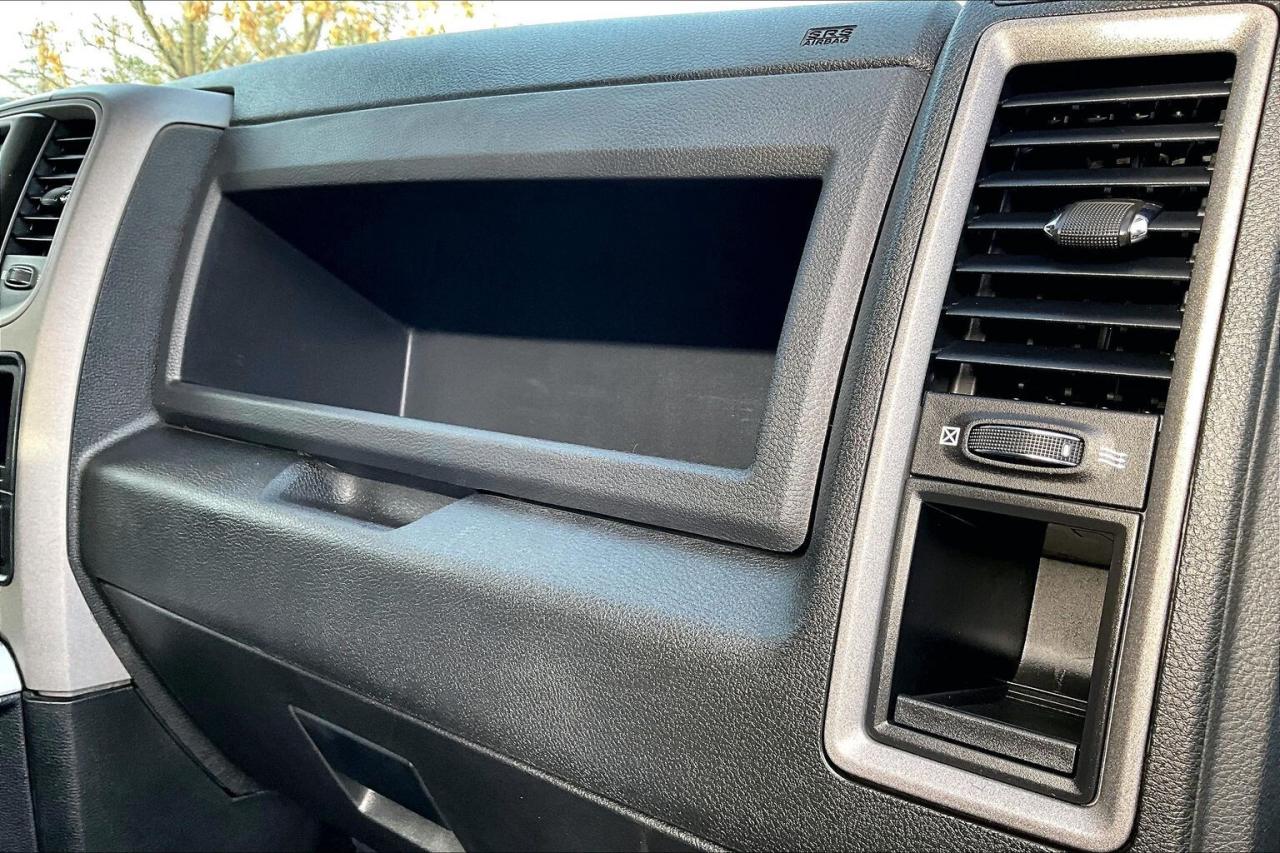 2023 RAM 1500 Classic Night Edition Crew | Sub Zero | TrailerBrake | 4X4 Photo