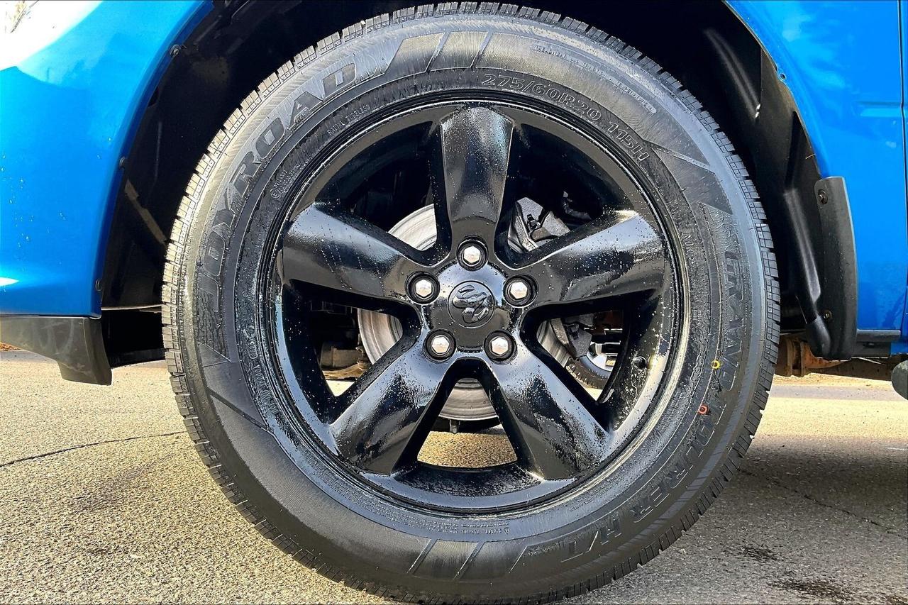 2023 RAM 1500 Classic Night Edition Crew | Sub Zero | TrailerBrake | 4X4 Photo