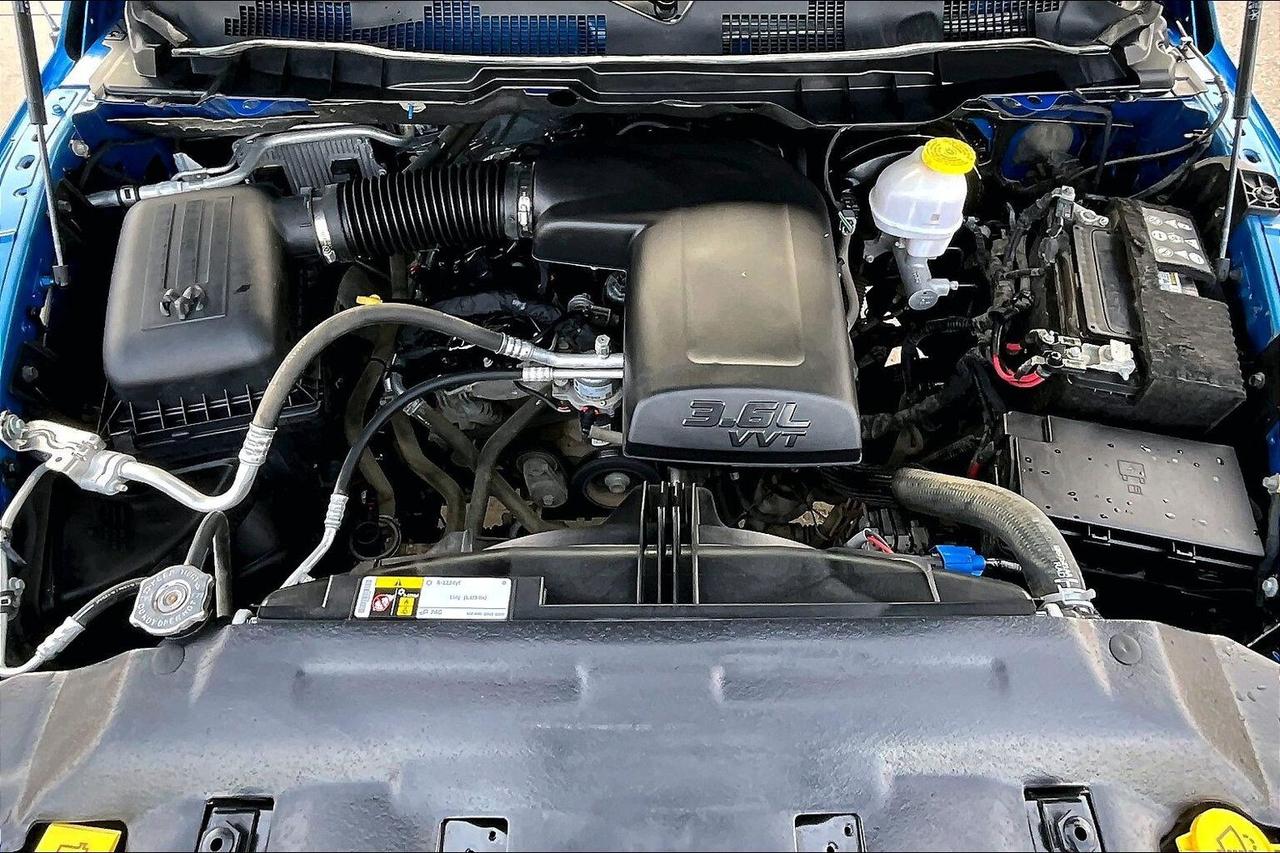 2023 RAM 1500 Classic Night Edition Crew | Sub Zero | TrailerBrake | 4X4 Photo