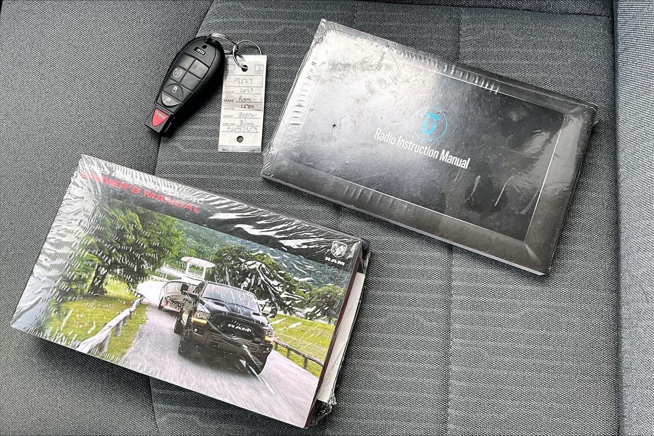 2023 RAM 1500 Classic Night Edition Crew | Sub Zero | TrailerBrake | 4X4 Photo