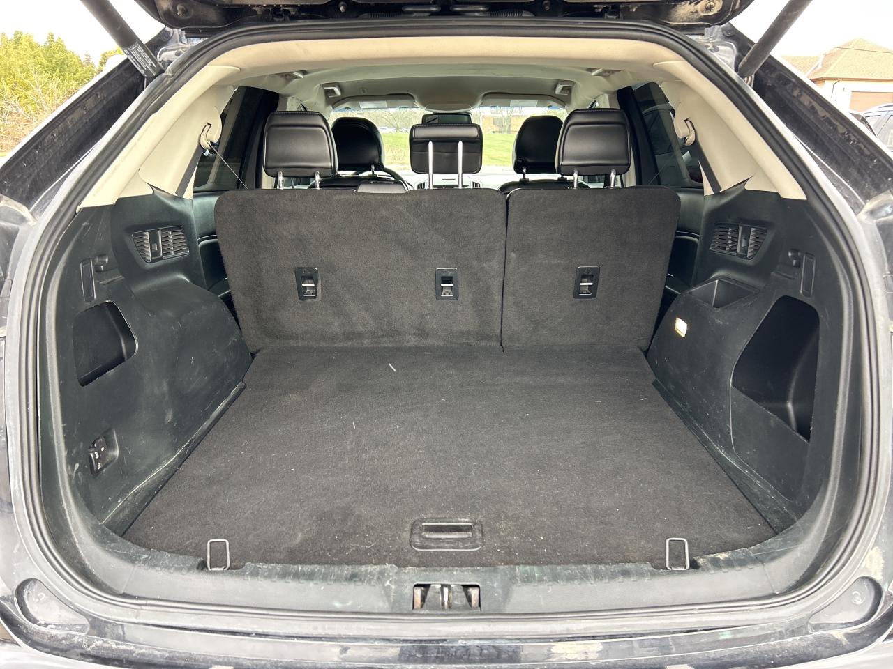 2019 Ford Edge SEL, AWD, HEATED LEATHER SEATS, REMOTE START! - Photo #11