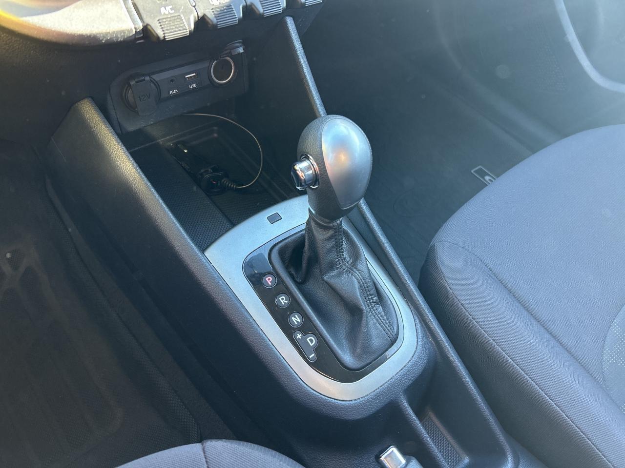 2016 Kia Rio LX, HATCH BACK, AUTOMATIC, BLUETOOTH! - Photo #20