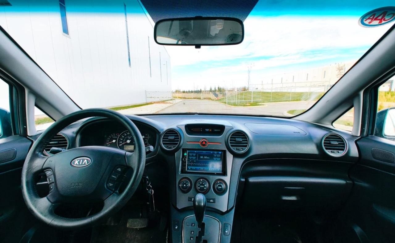 2012 Kia Rondo 4dr Wagon V6 EX Photo