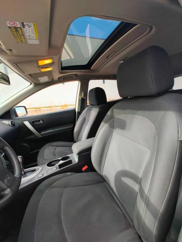 2013 Nissan Rogue S 4dr All-wheel Drive CVT Photo