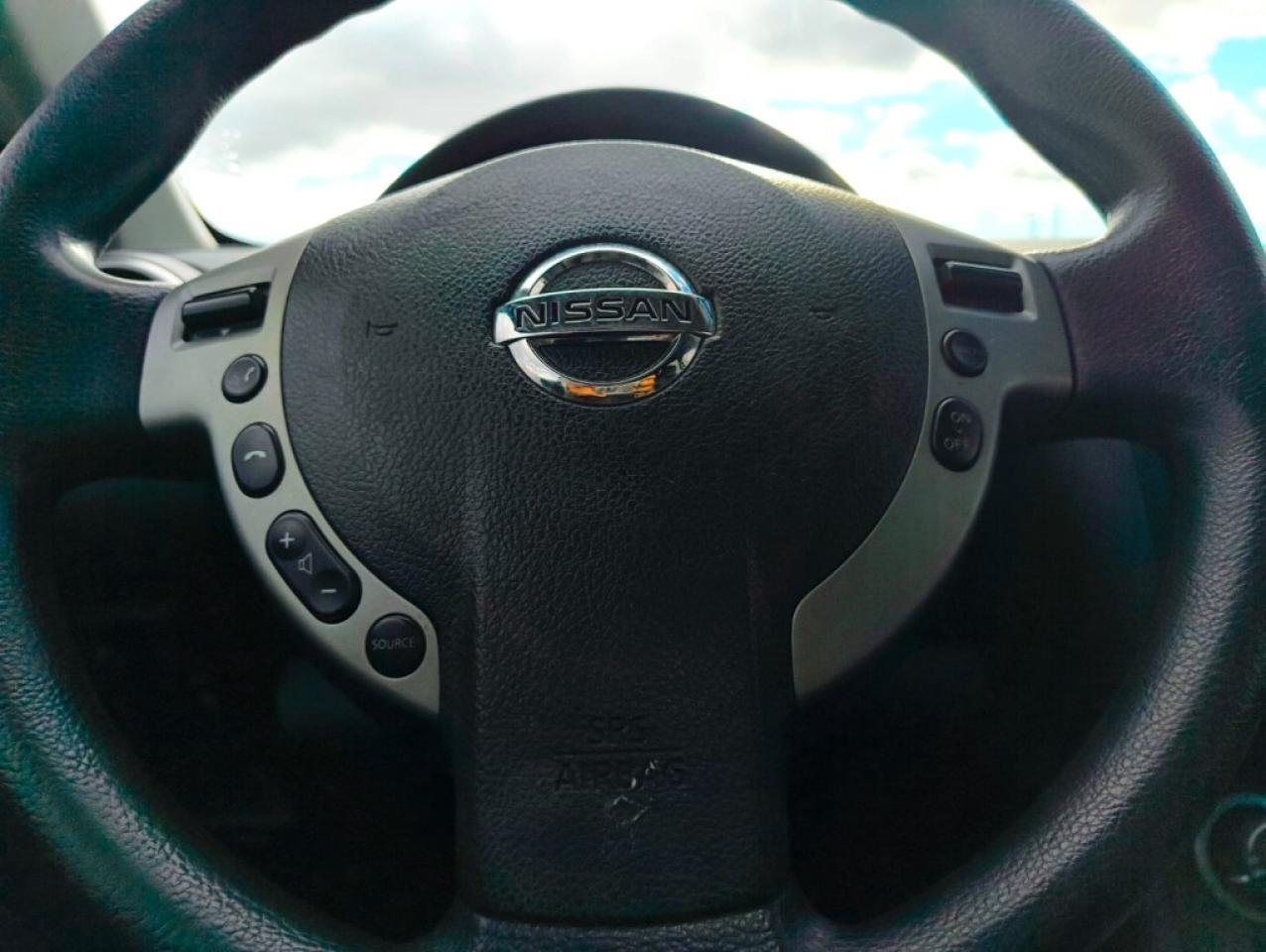 2013 Nissan Rogue S 4dr All-wheel Drive CVT Photo