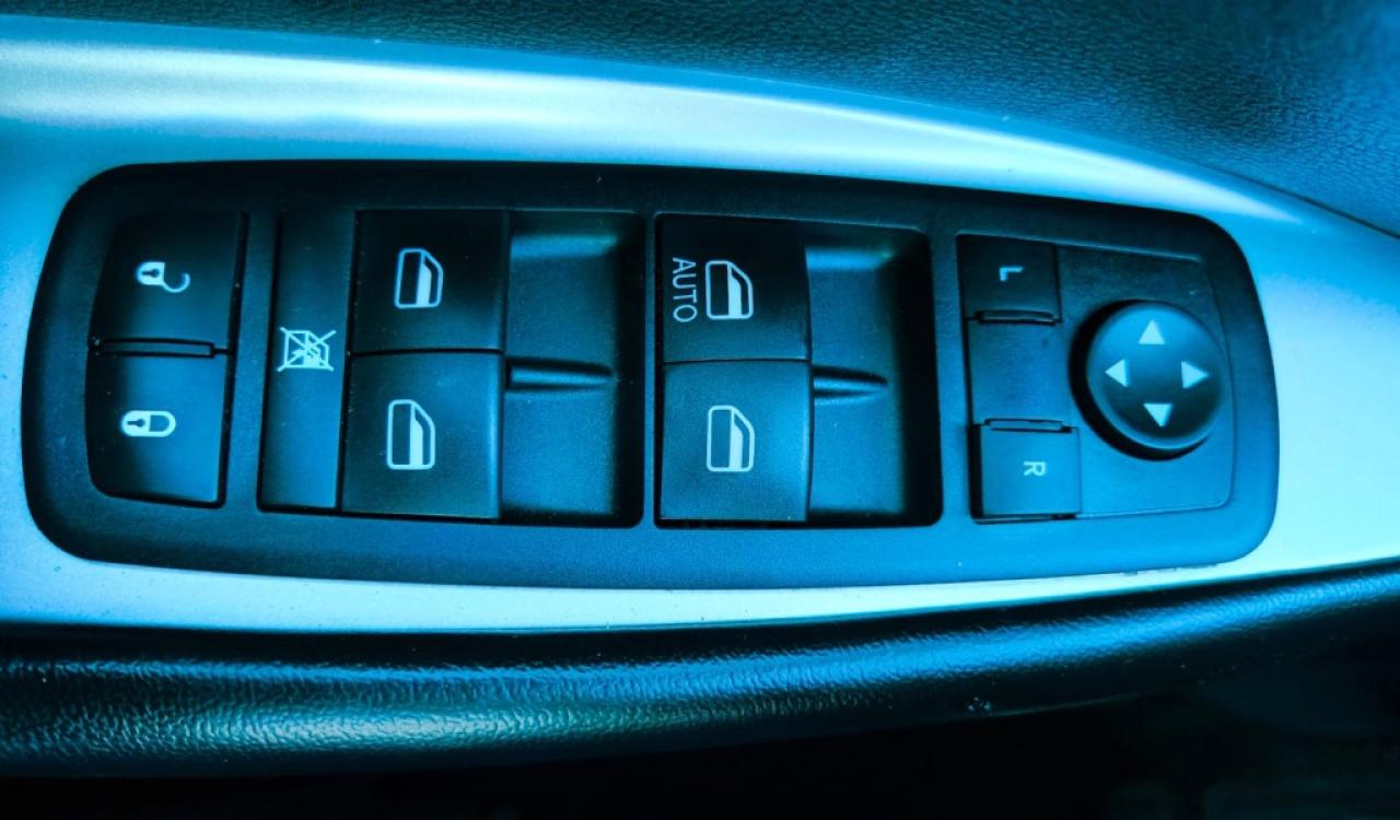 2014 Dodge Journey Front-wheel Drive 4dr SE Plus Photo