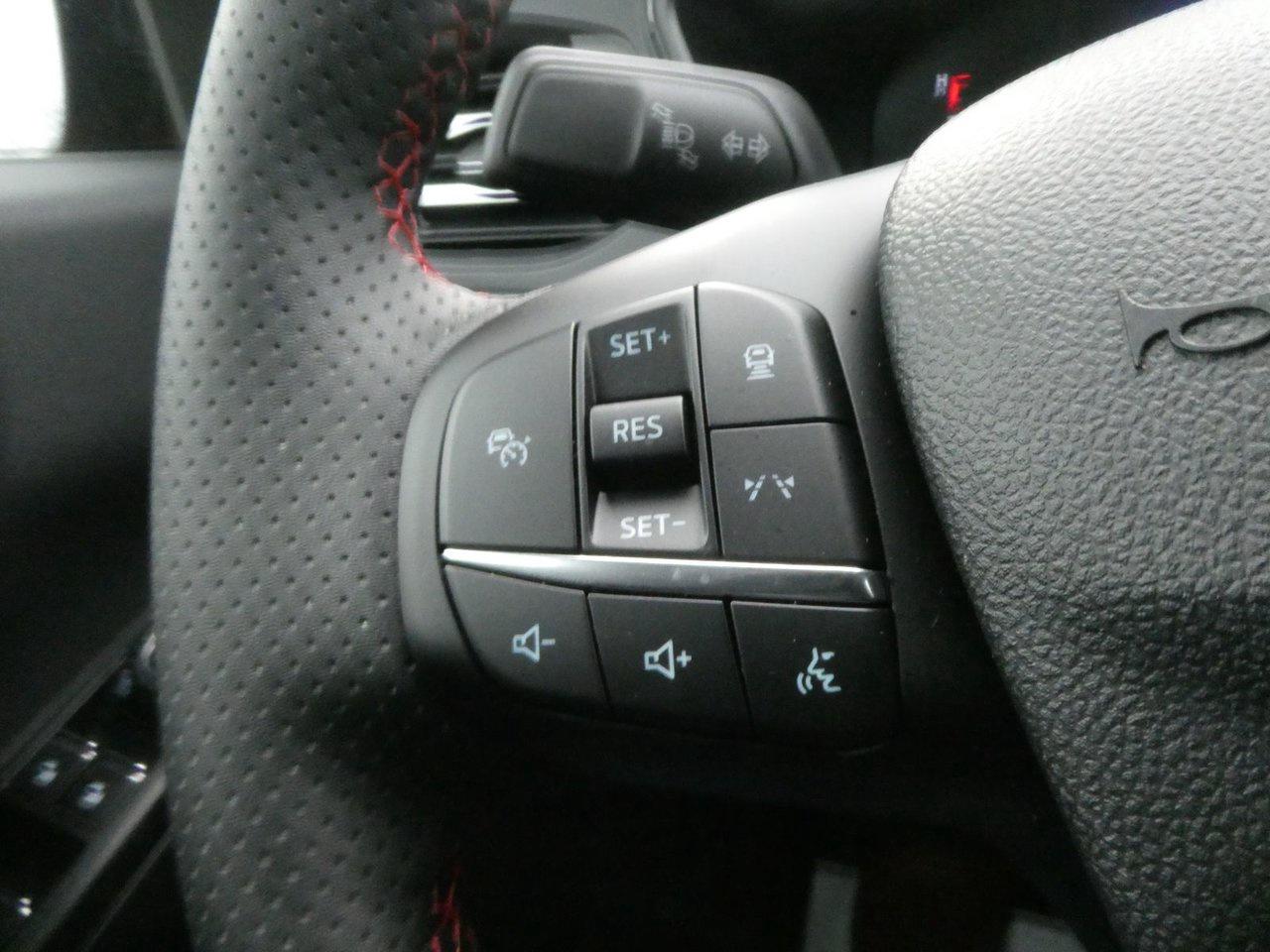 2025 Ford Escape ST LINE ST-LINE Photo