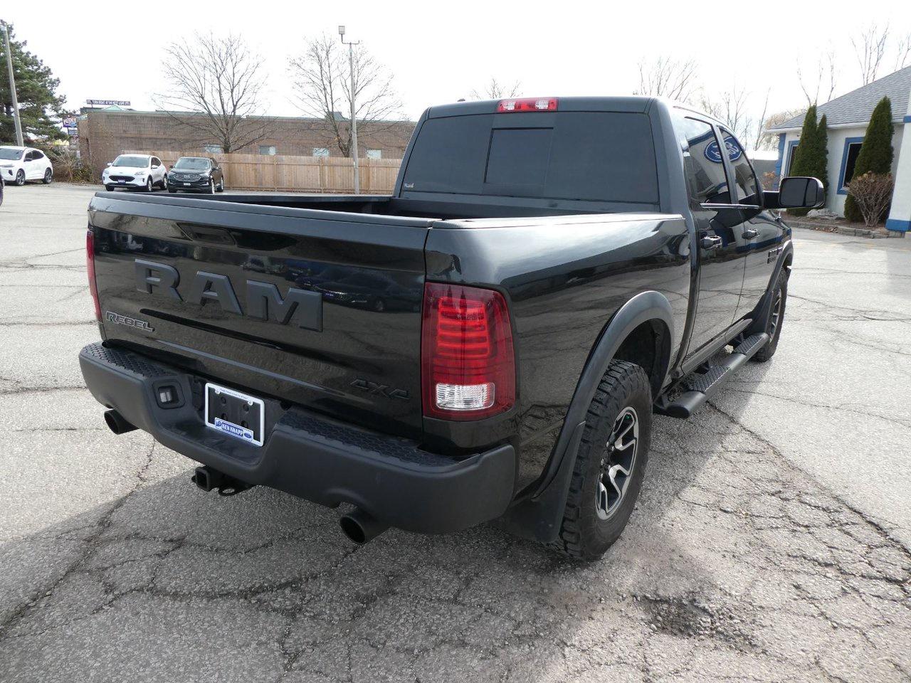 2016 RAM 1500 Rebel REBEL Photo4