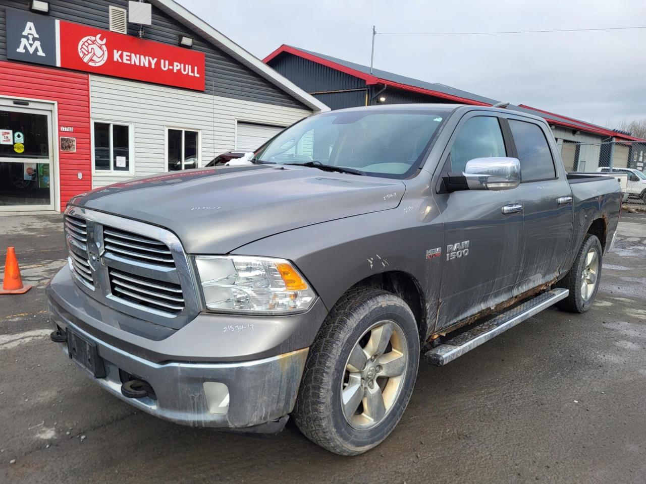 Used 2013 RAM 1500 SLT  SWB for sale in Long Sault, ON