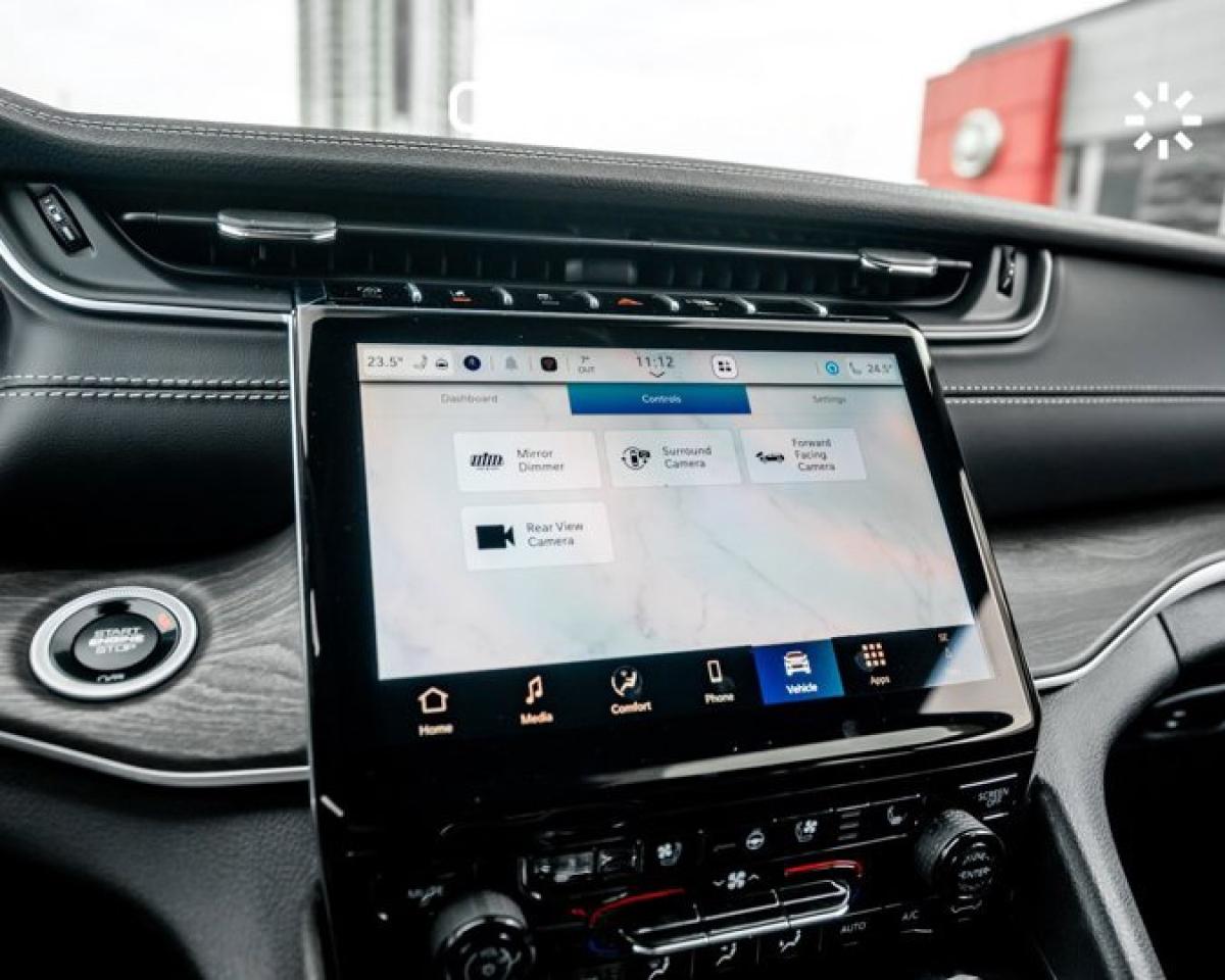 2025 Jeep Grand Cherokee Limited Photo