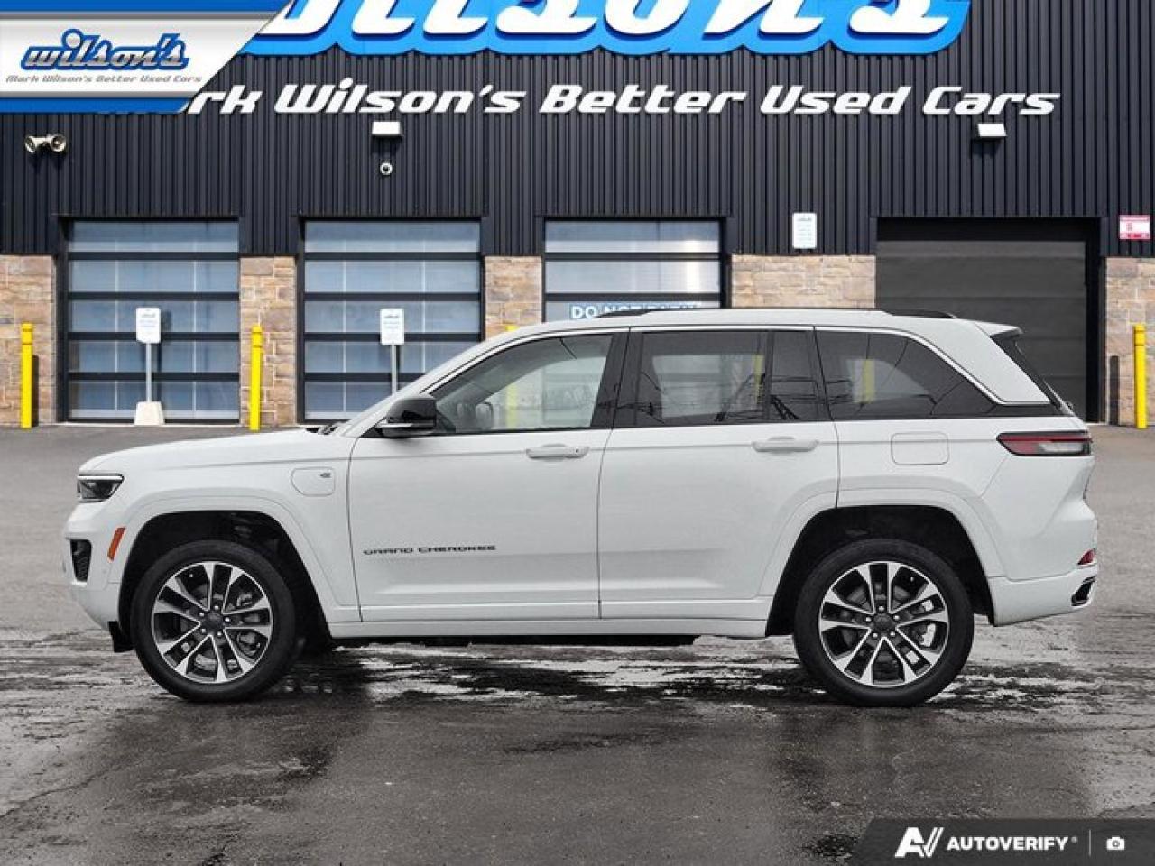 2022 Jeep Grand Cherokee 4xe Overland 4x4 | PHEV | Leather | Nav | 19 Speaker Audio | Heated Wheel | Cooled Seats and More ! Photo