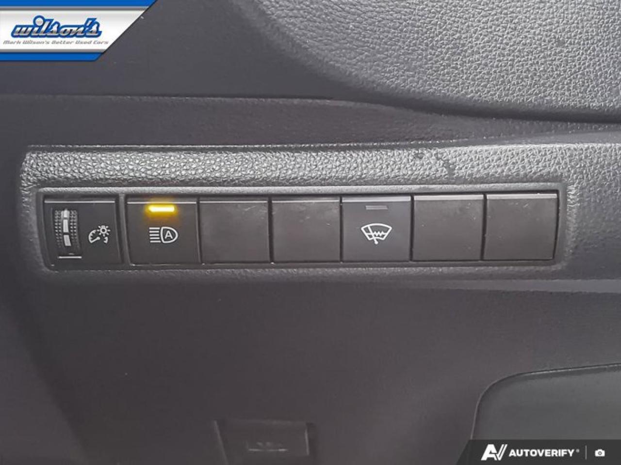 2021 Toyota Corolla LE | Radar Cruise | Heated Seats | CarPlay + Android | Rear Camera | and More ! Photo