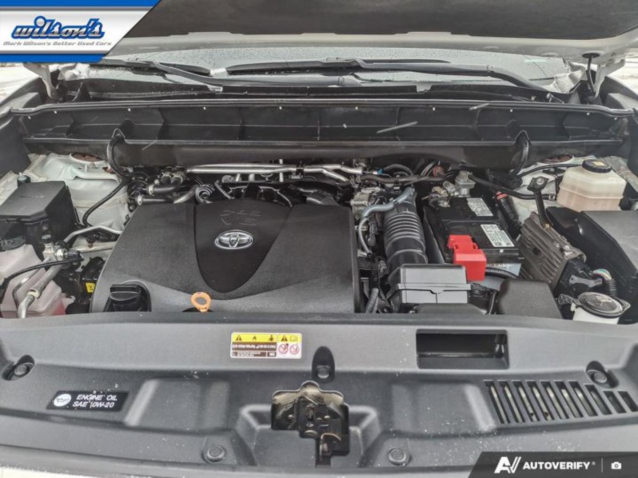 2021 Toyota Highlander XLE Leather | Sunroof | Heated Seats | Radar Cruise | Power Seat | CarPlay + Android | and More ! Photo