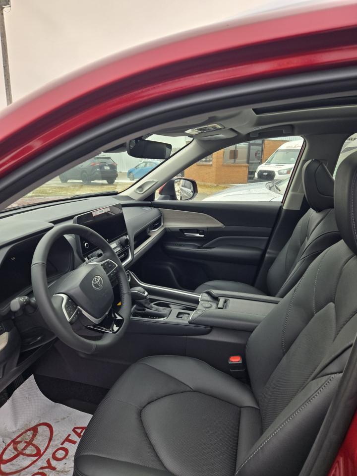 2026 Toyota Grand Highlander GRAND HIGHLANDER HYBRID LIMITE Photo4