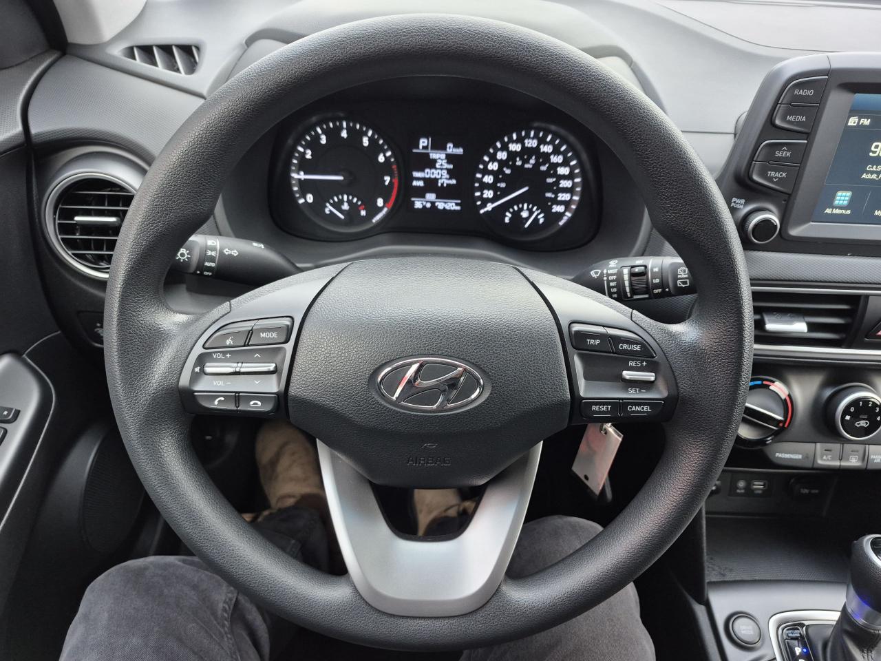 2018 Hyundai KONA Essential Photo22