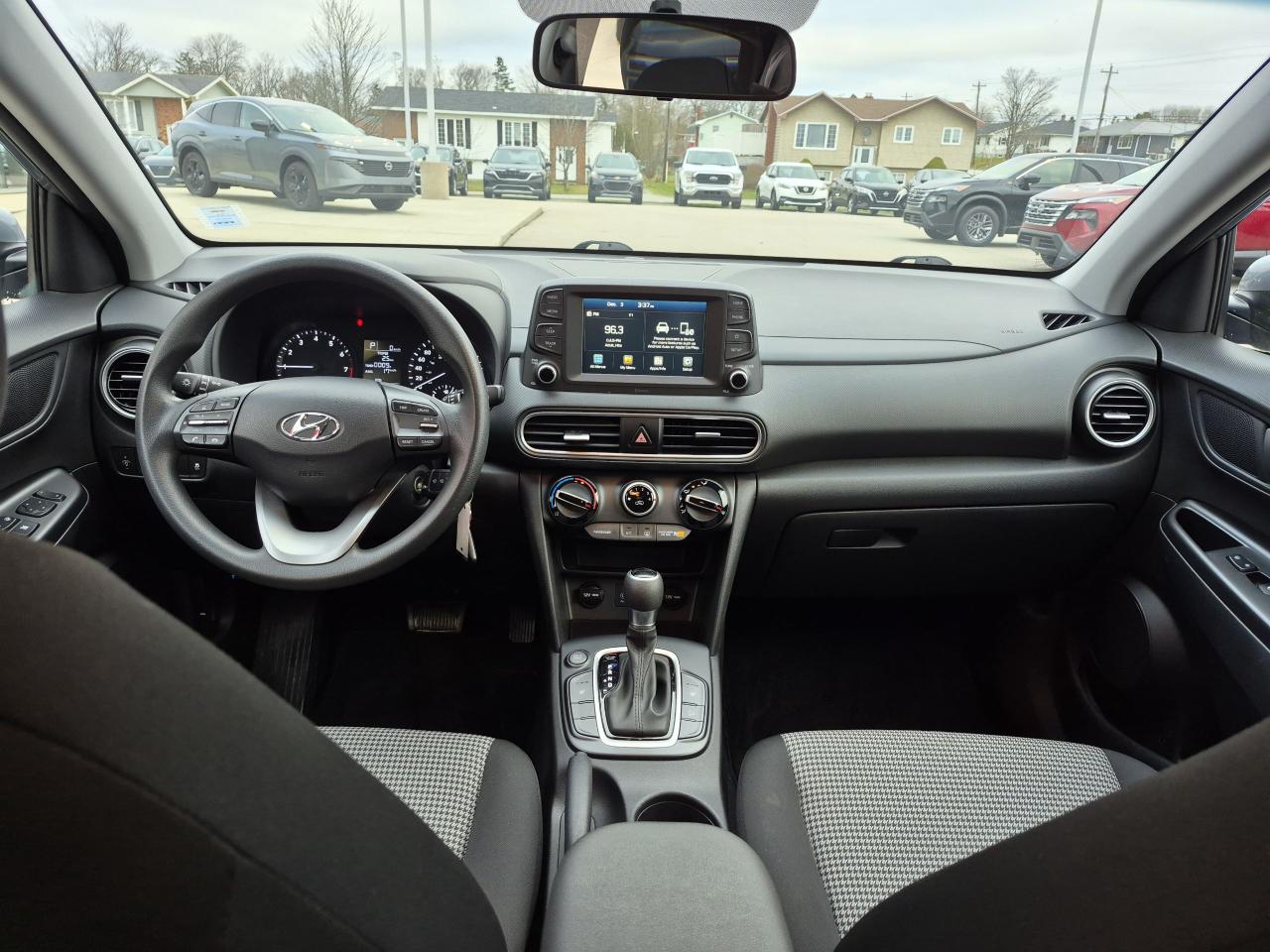 2018 Hyundai KONA Essential Photo27