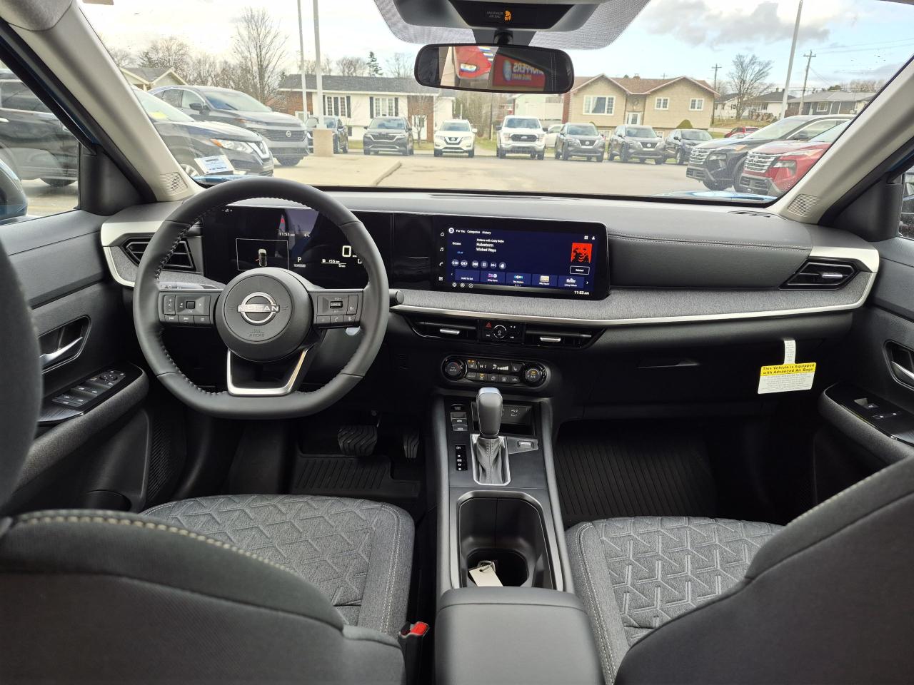 2026 Nissan Kicks SV Photo27