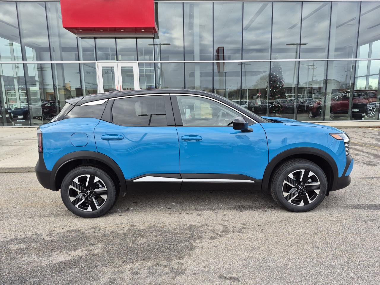 2026 Nissan Kicks SV Photo5