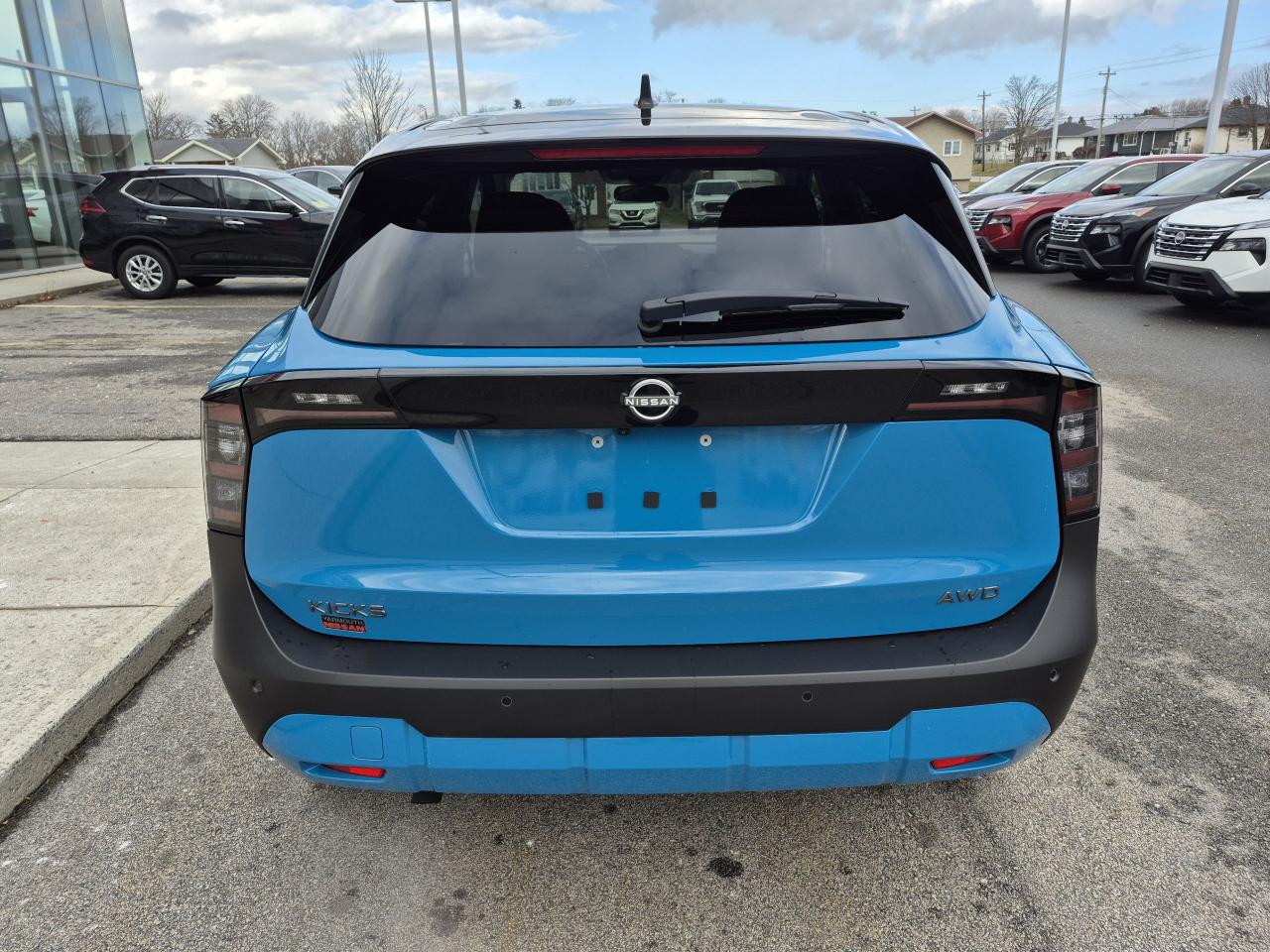 2026 Nissan Kicks SV Photo19