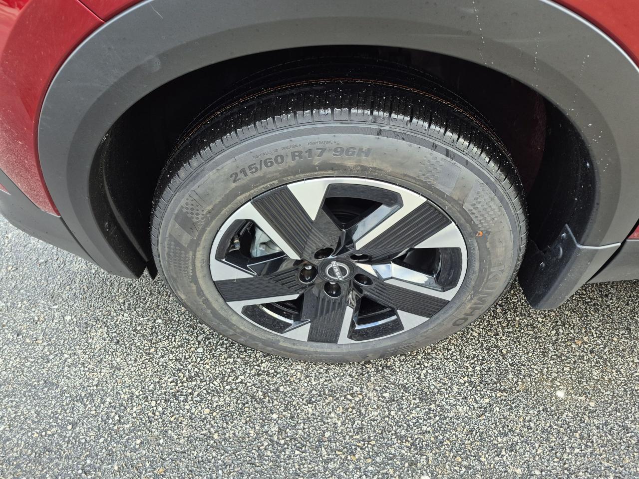 2026 Nissan Kicks SV Photo29