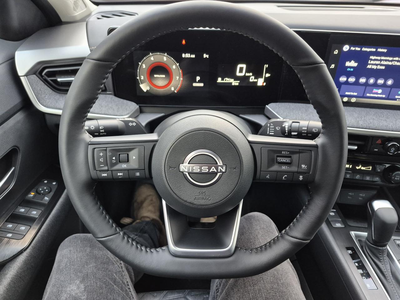 2026 Nissan Kicks SV Photo7