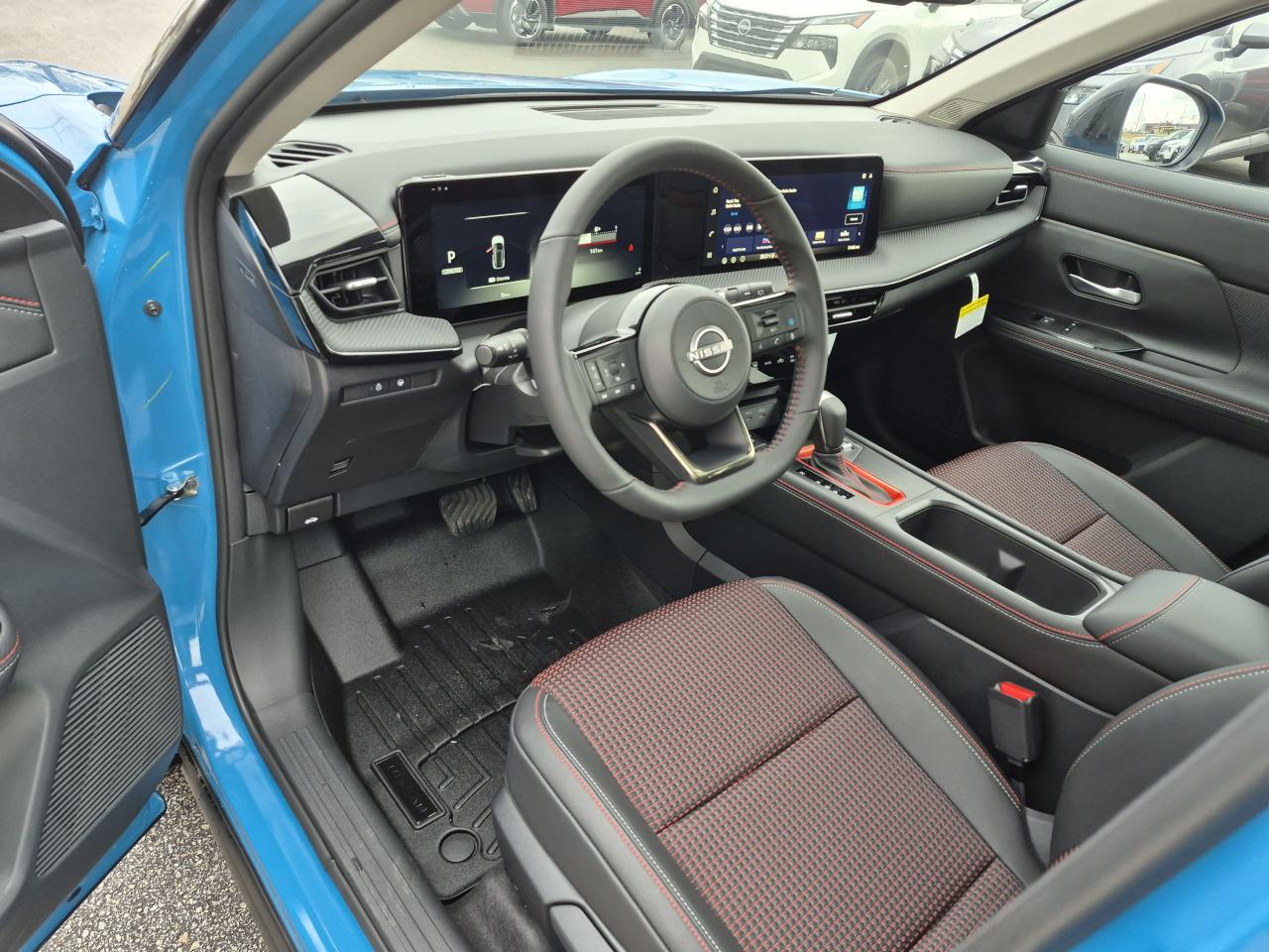 2026 Nissan Kicks SR PREMIUM Photo25