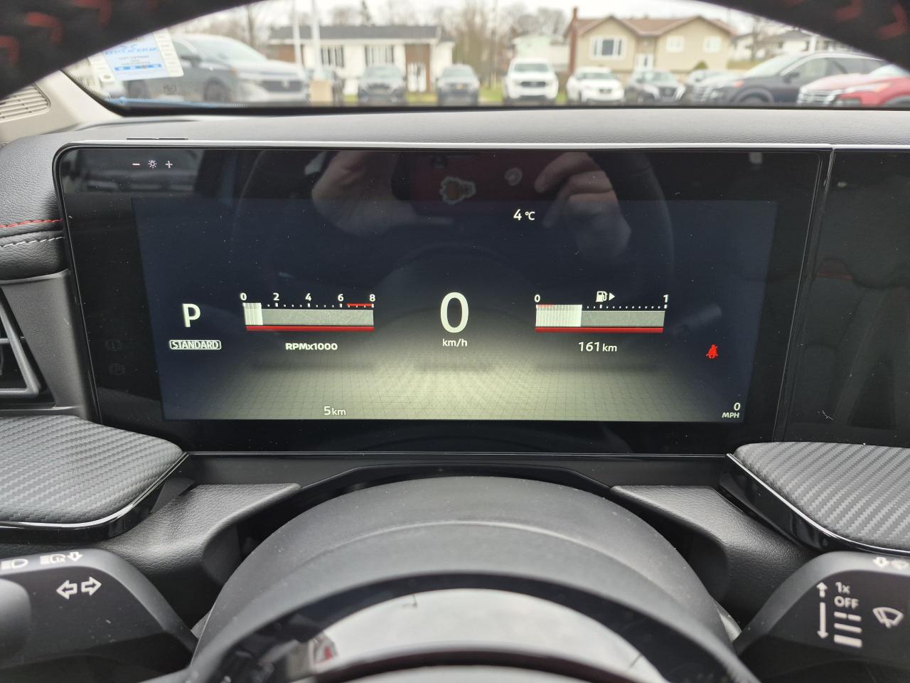 2026 Nissan Kicks SR PREMIUM Photo9