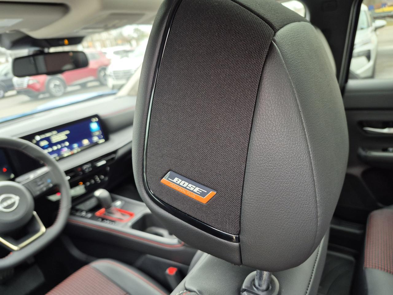 2026 Nissan Kicks SR PREMIUM Photo15