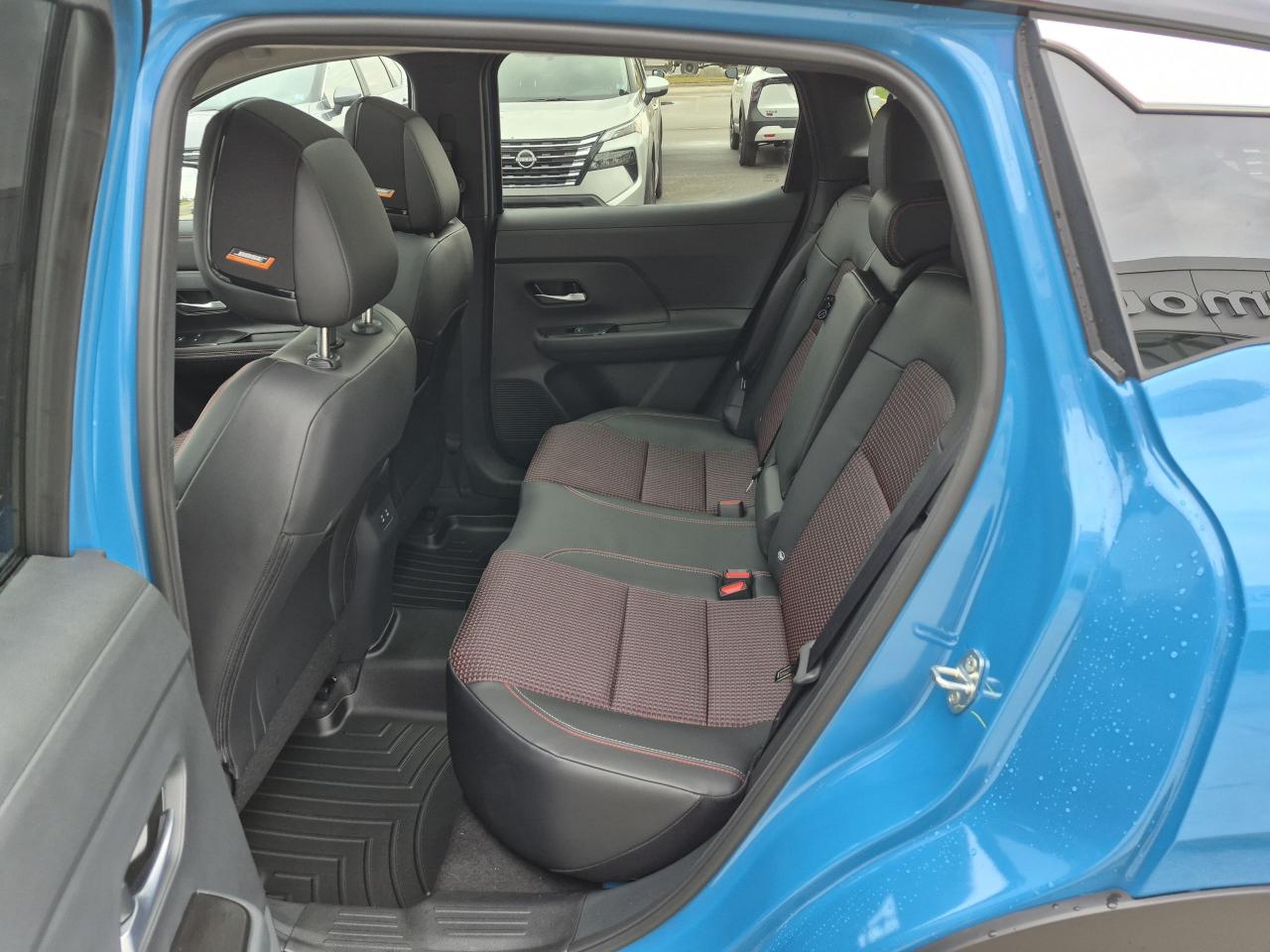 2026 Nissan Kicks SR PREMIUM Photo33