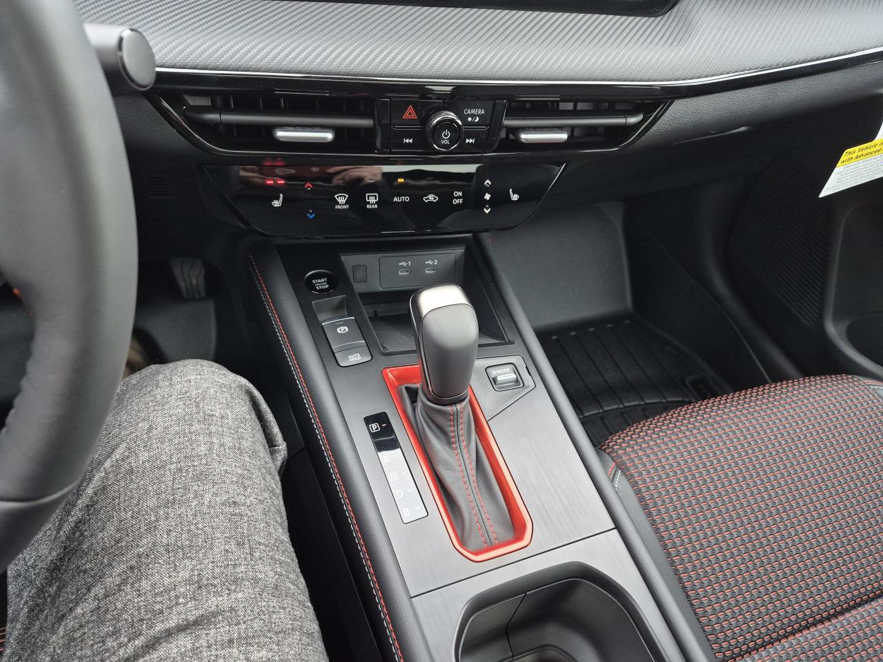 2026 Nissan Kicks SR PREMIUM Photo30