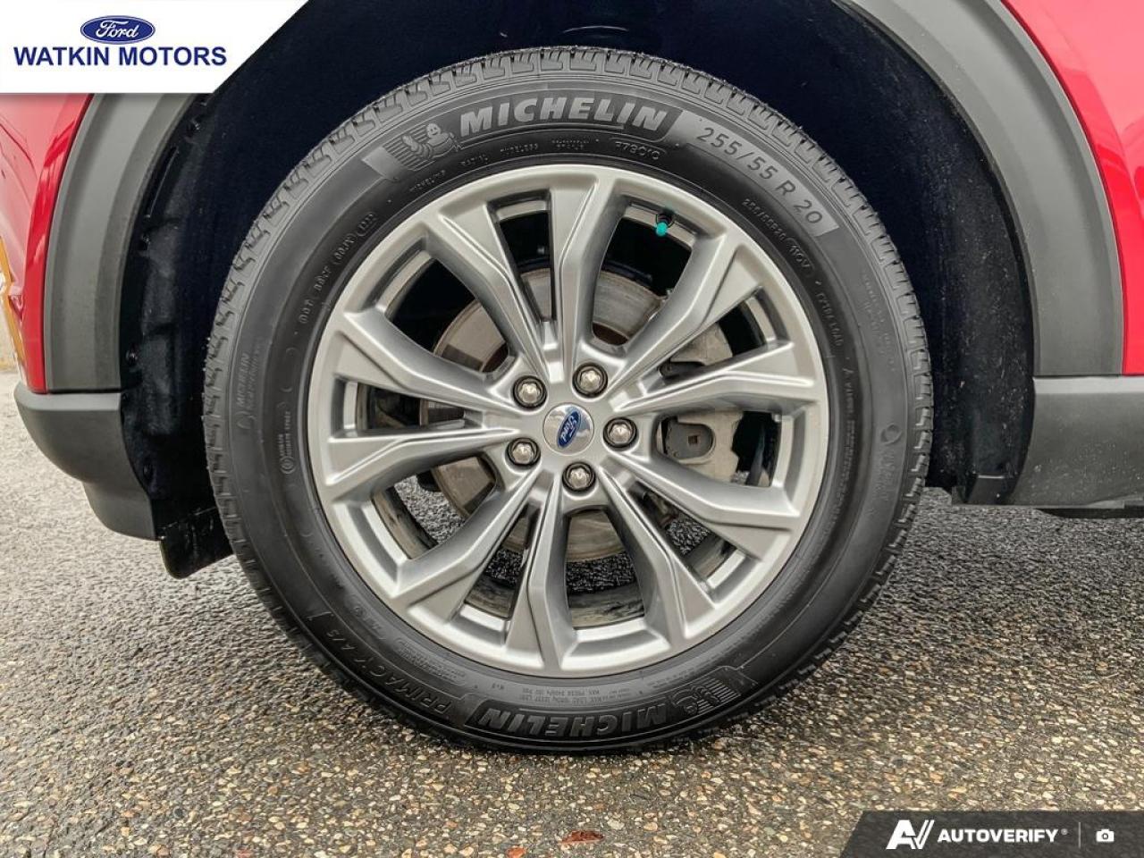 2022 Ford Explorer 4WD Limited Photo8