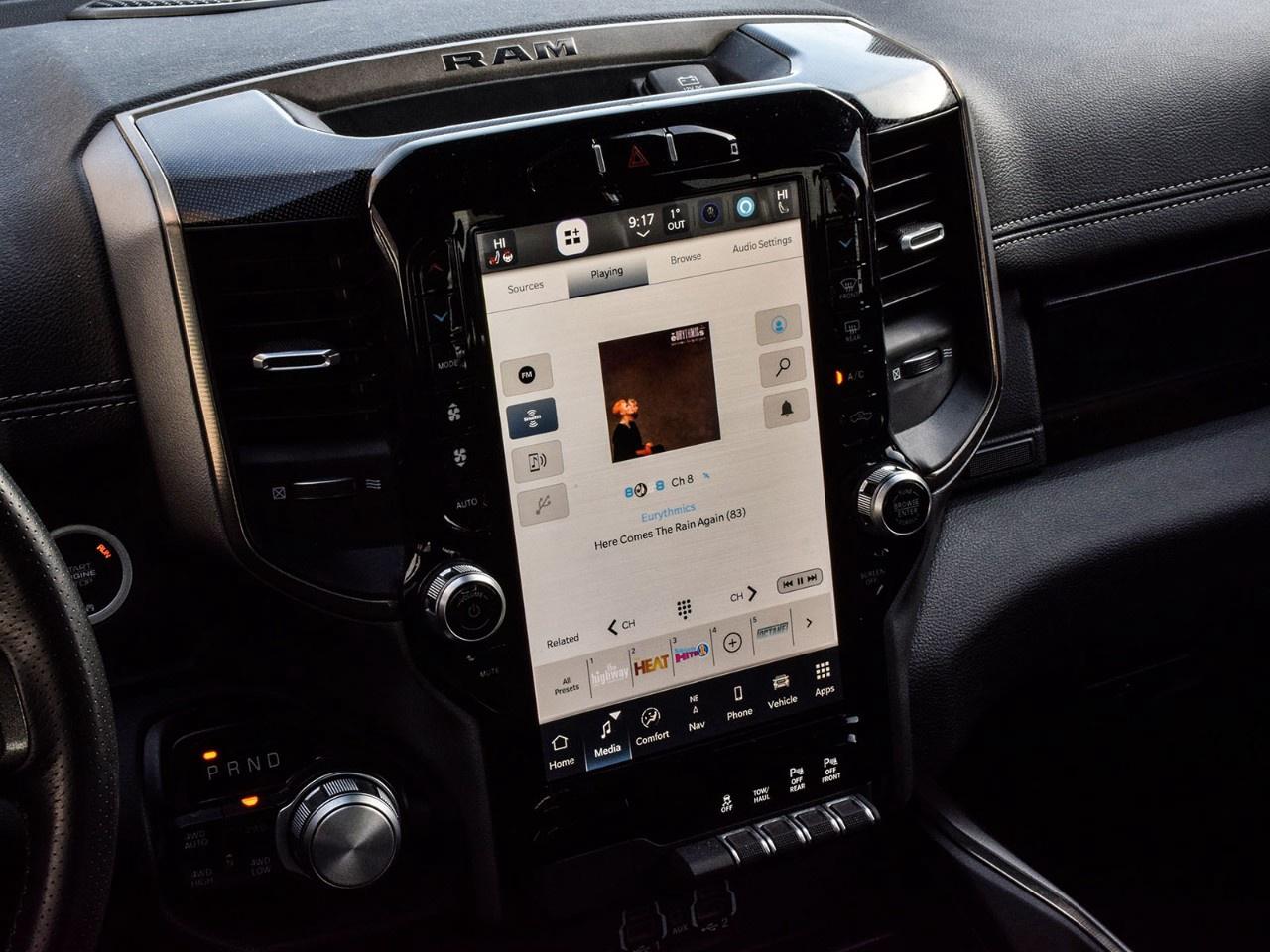 2022 RAM 1500 SPORT 4X4 CREW CAB 5'7" BOX Photo