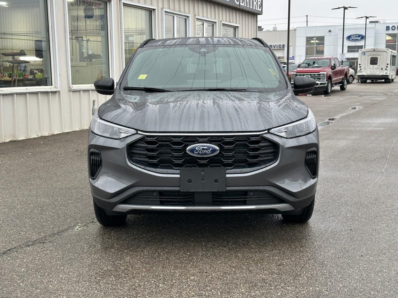 2026 Ford Escape ST-Line AWD Photo2