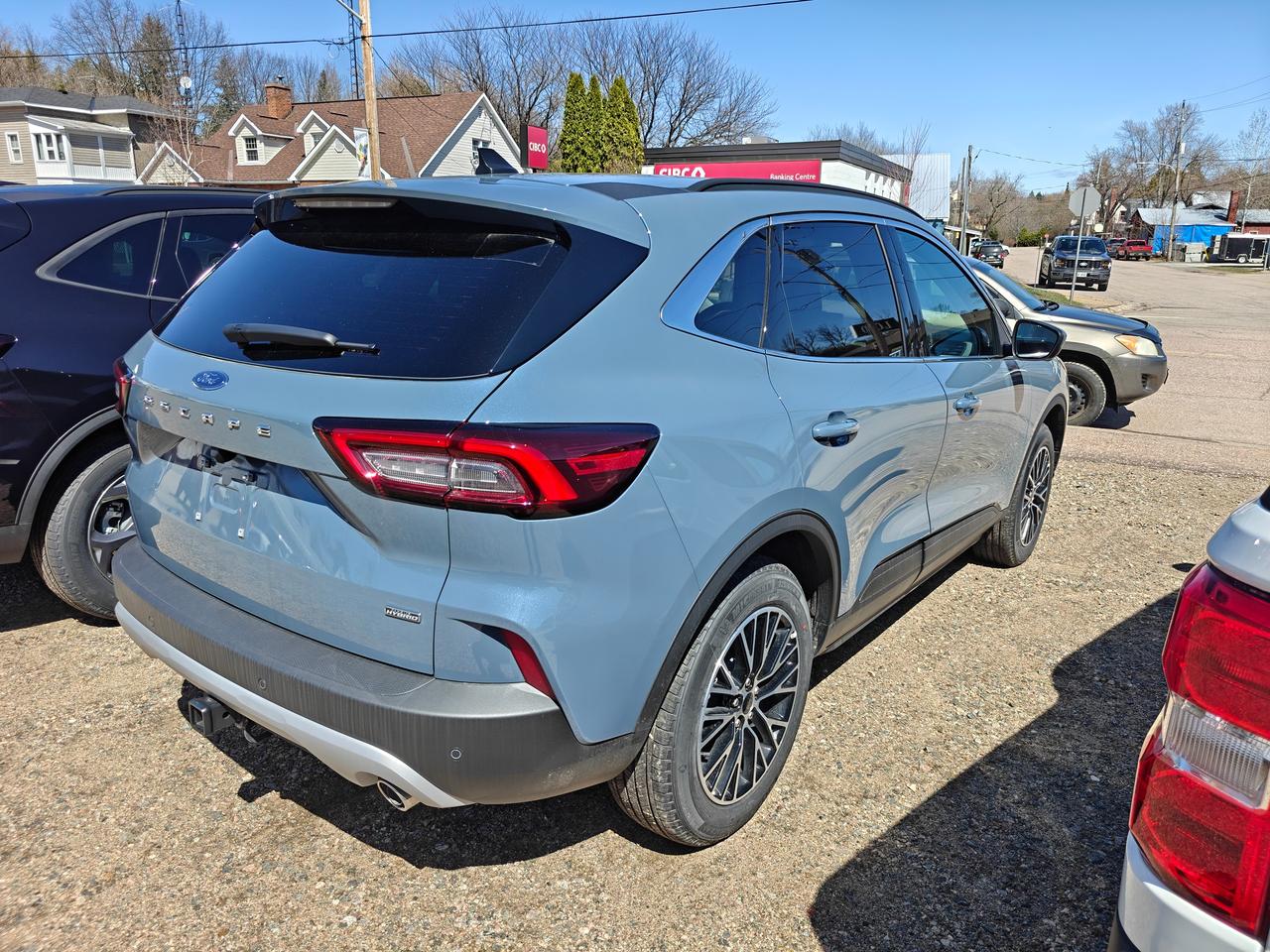 2026 Ford Escape PHEV FWD Photo2