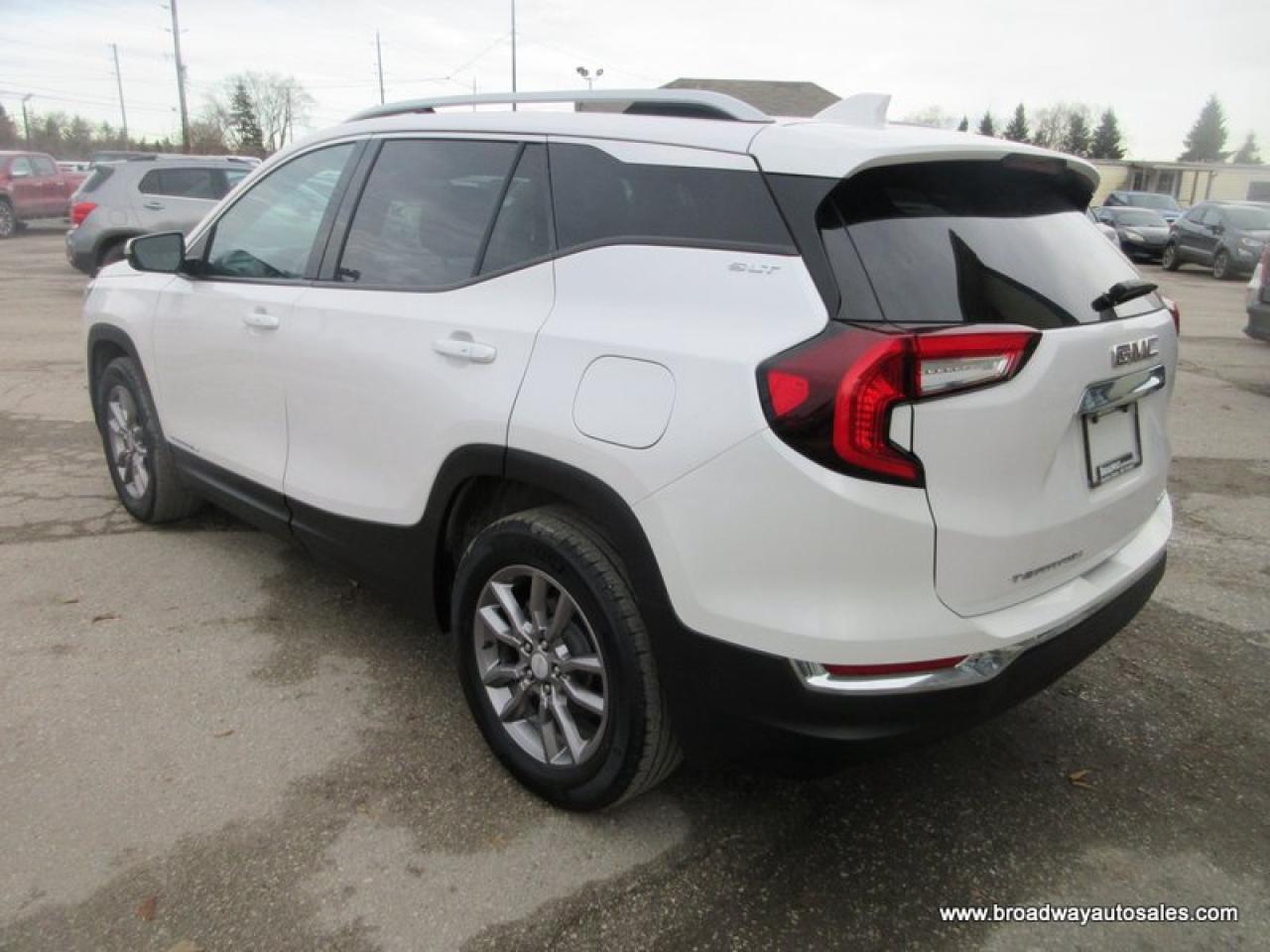 2024 GMC Terrain ALL-WHEEL DRIVE SLT-PACKAGE 5 PASSENGER 1.5L - TURBO.. NAVIGATION.. PANORAMIC SUNROOF.. LEATHER.. HEATED SEATS & WHEEL.. BACK-UP CAMERA.. Photo