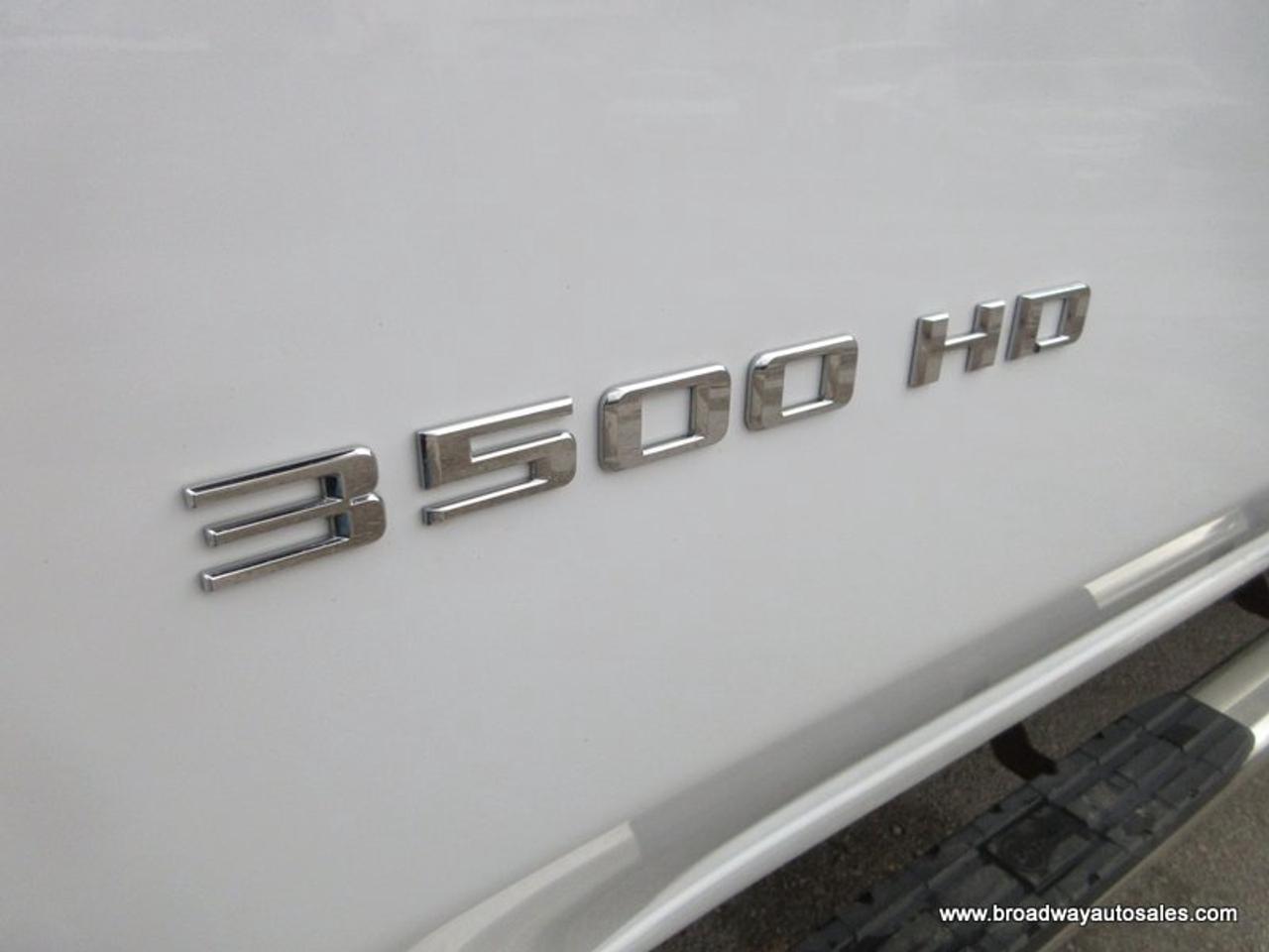 2024 Chevrolet Silverado 3500 1-TON LS-CUSTOM-MODEL 6 PASSENGER 6.6L - V8.. 4X4.. CREW-CAB.. 8-FOOT-BOX.. TRAILER BRAKE.. BACK-UP CAMERA.. BLUETOOTH SYSTEM.. Photo