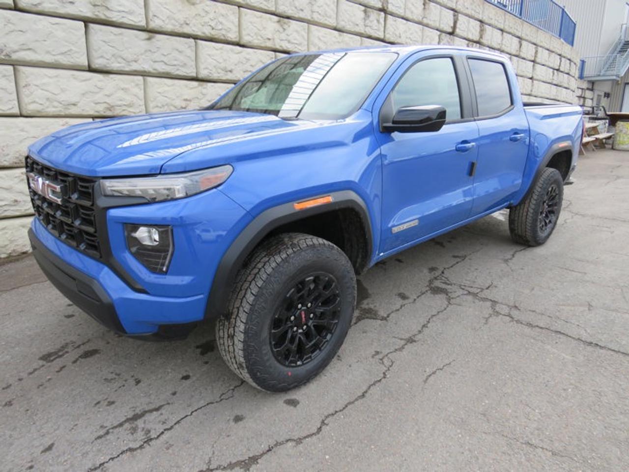 4WD Crew Cab Elevation, 8-Speed Automatic, Turbocharged Gas I4 2.7L/
