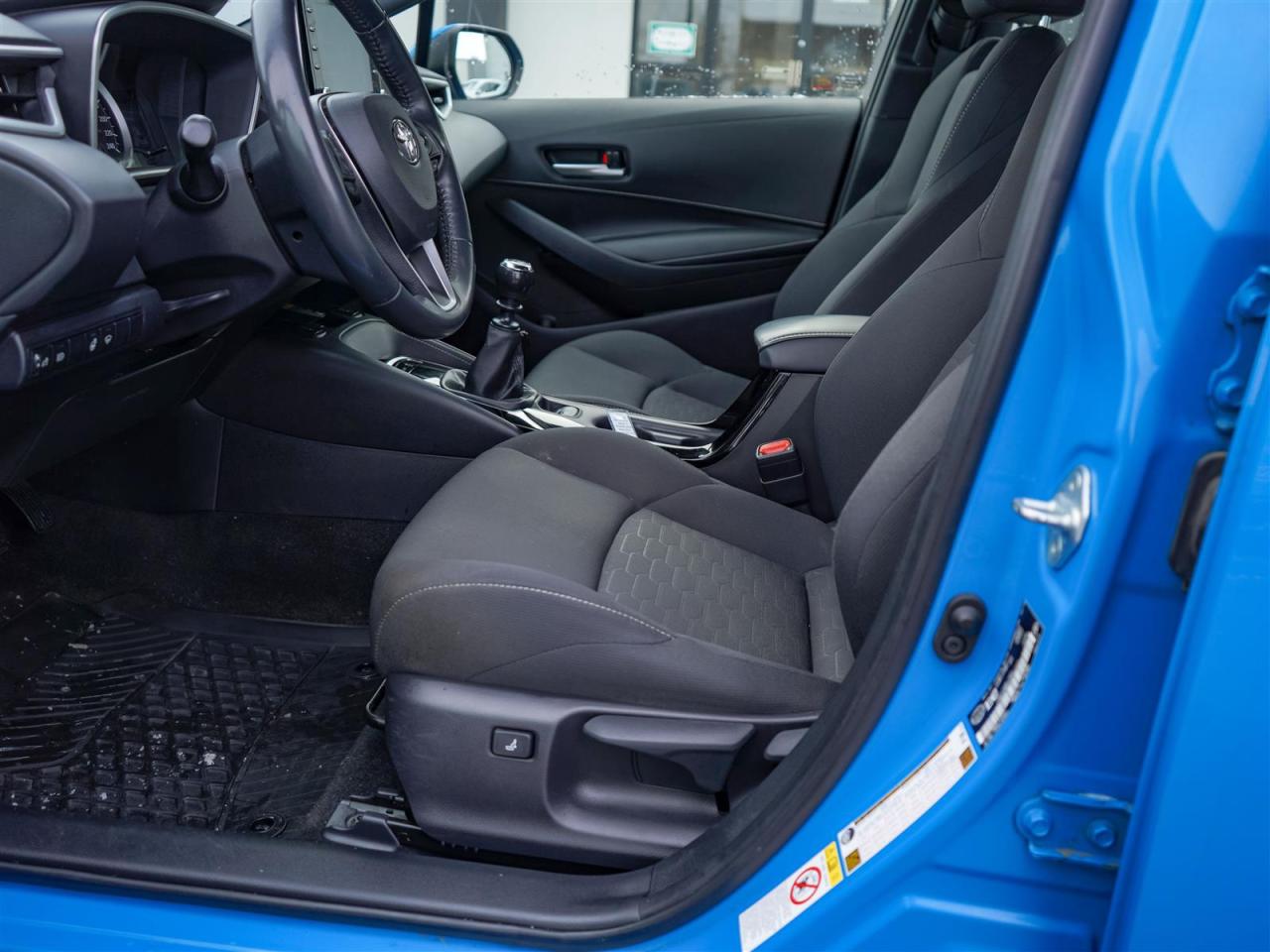 2019 Toyota Corolla Hatchback SE | 2.0L | NO ACCIDENTS Photo