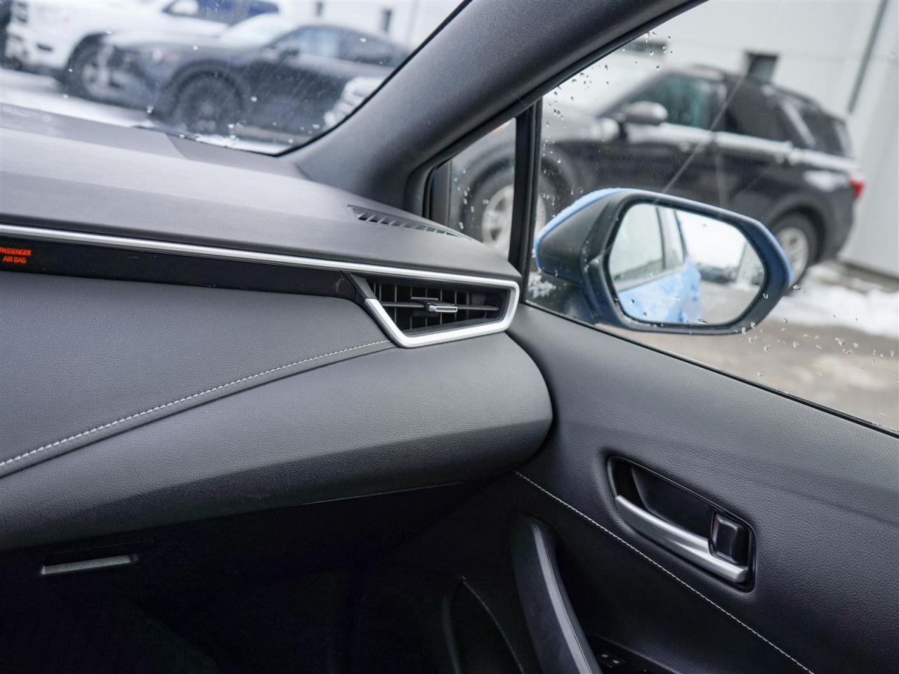 2019 Toyota Corolla Hatchback SE | 2.0L | NO ACCIDENTS Photo