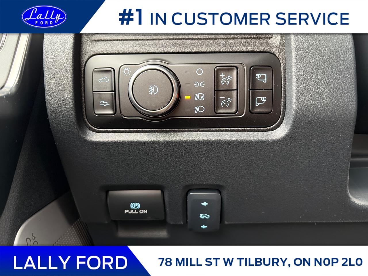 2026 Ford F-250 Platinum Photo